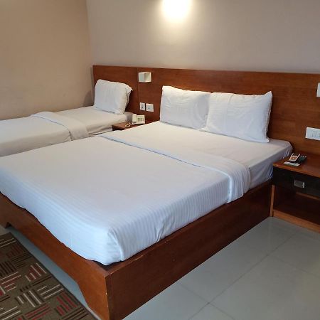 Devanganam Residency Hotel Guruvayur Luaran gambar