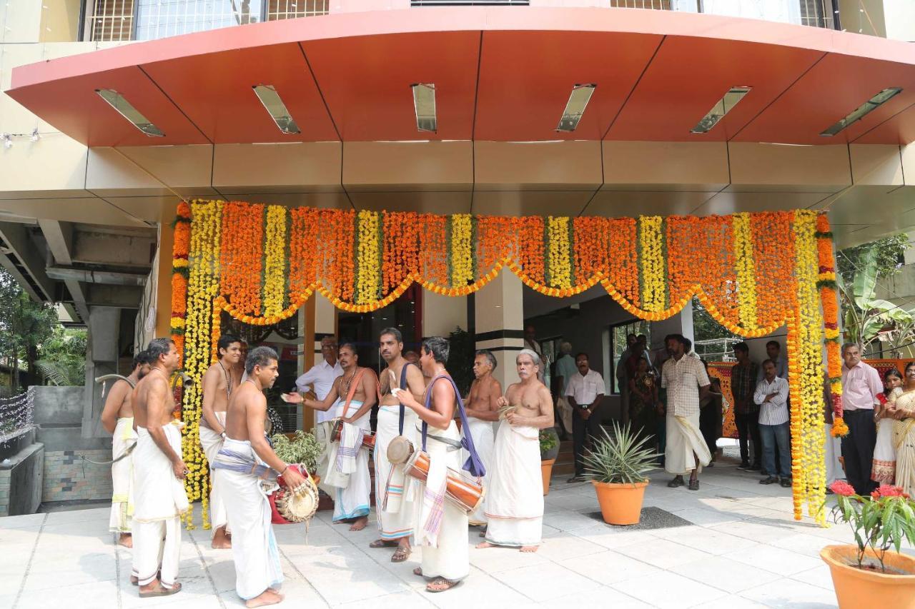 Devanganam Residency Hotel Guruvayur Luaran gambar